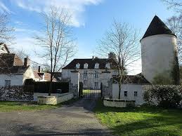 Manoir Du Limodin Sur La Commune De La Houssaye En Brie Departement De La Seine Et Marne En 2020 Le Manoir Chateau France Monuments Historiques