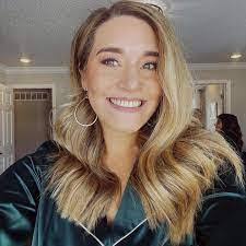 Haley Eaton's Instagram, Twitter & Facebook