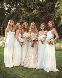 26 Chic Bridal Parties Wearing All White Dresses Bridesmaid Wedding Dresses Bridesmaid Dresses