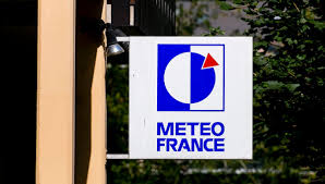 Les températures maximales s'établiront autour de 26 à 29 degrés et de 18 degrés sur le massif. Vent Violent Ca A Souffle Fort Cette Nuit En Normandie Jusqu A 148 Km H Releve Par Meteo France