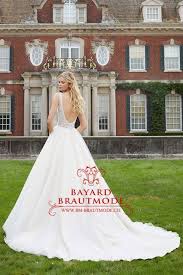 Keep it classy with hochzeitskleid. Hochzeitskleid Dagmersellen Brautkleid Bayard Brautmode