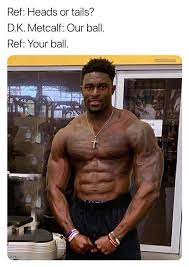Recently, he recorded may football achievements in his name. Footballerei Dk Metcalf Bekommt Immer Was Er Will Facebook