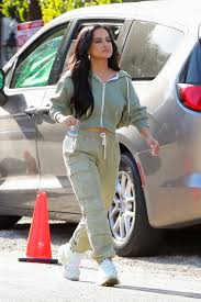 Emax group announced friday (july 30) their highly anticipated billboard. Becky G Shooting A Commercial In La 03 30 2021 Celebmafia