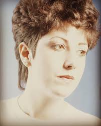 Gillian Gilbert of New Order is 59. 🎹 Born