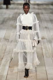 Past sarah burton for alexander mcqueen bridal collections. Alexander Mcqueen The Young Eclectic