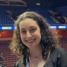 Melanie Heller's Instagram, Twitter & Facebook