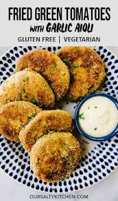 Fried Green Tomatoes Are A Classic Southern Summer Recipe This Gluten Free Version Is Made With Cornmeal Oat Flour And Butter Recipes Green Tomatoes Free Fry