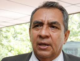 Duelo de nueve días y hoy homenaje póstumo a Rector Cisneros en UNAN-Managua