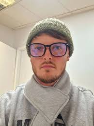 Tracy Painter's Instagram, Twitter & Facebook