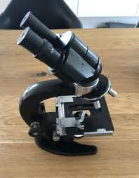 I know very little about this, so you are on your own. Zeiss Mikroskop Mikroskopi