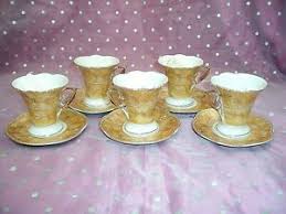Entra ora in smania.it e scopri la nostra produzione made in italy di arredamento di lusso classico e moderno.mobili italiani di pregio e moderni Nib D Lusso Home Collection Set Demitasse Espresso Cups Saucers 10 Pc Set Ebay