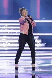 Beatrice Egli Stilbewusst Auf Dem Roten Teppich Beatrice Egli Beatrice Egli Bilder Bilder