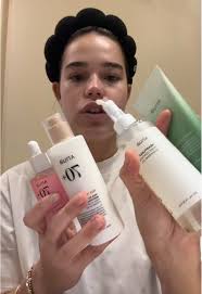 Choosing Between Green and Blue Cleansing Balms