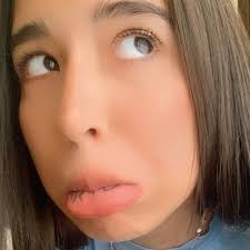 🤣🤣😂Anuel coloca que eso es más falso qué las nalgas de YAILIN 🤔🤣😂🤣