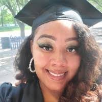 Isis Ward's Instagram, Twitter & Facebook