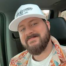 Blake Monroe 🫶🏻 (@blakemonroe17)