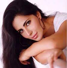 Magasin de décoration d'intérieur aux accents méditerranéens. Exclusive I Would Love To Be Known As Alina Rai And Not Katrina Kaif S Lookalike Says The Popular Social Media Star Hindi Movie News Times Of India