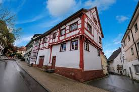 Inmitten des seeparks linzgau in pfullendorf treffen sich die familien im haus baden württemberg.der kiosk mit gartenbewirtschaftung stellt vor allem an den warmen tagen einen beliebten treffpunkt für kinder und für eltern dar. Haus Zum Verkauf 88630 Pfullendorf Mapio Net