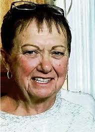 Rhonda Mccallum's Instagram, Twitter & Facebook