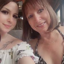 Jon Veltman's Instagram, Twitter & Facebook