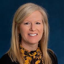 Debbie Darr's Instagram, Twitter & Facebook