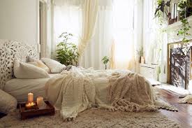 Une idée de chambre cocooning en rose et gros. Chambre Cocooning Et Ambiance Cosy En 15 Idees Tendance