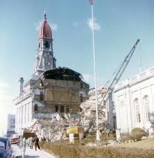 Fall River S Old City Hall Was Demolished On Dec 6 1962 To Make Way For Interstate 195 And Later The New Government Cen Fall River Fall River Ma River I