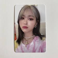 Itzy Ryujin Photocard Dyh 50 ชิ ้ น/box ITZY Ryujin Laser Card Photocards  LOMO Card อัลบั ้ ม KPOP