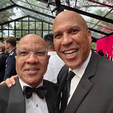 I am humbled and honored to have been invited to celebrate U.S.-#Kenya  relations at last night's historic White House State Dinner hosted by  President Biden (@POTUS) and Dr. Biden (@FLOTUS) in honor