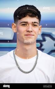 Max Langford's Instagram, Twitter & Facebook