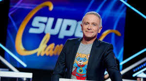 Julien Lepers Éjecté! Révélations Chocs sur son Départ de France 3!
