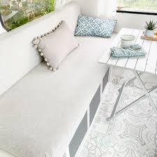 Mit dem geeigneten material können sie schritt für schritt das sofa selbst neu beziehen. Polster Neu Beziehen Fur Wohnwagen Smillas Wohngefuehl