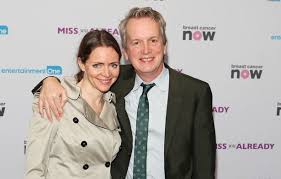 Get all the details on frank skinner, watch interviews and videos, and see what else bing knows. Frank Skinner Reveals Lisbon Lions Were His Childhood Heroes But Scots Snub Him Over England Anthem Daily Record