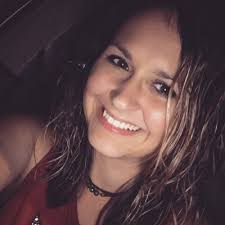 Danielle Burk ♰ (@danielleba7)