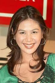 Valerie Concepcion's Instagram, Twitter & Facebook