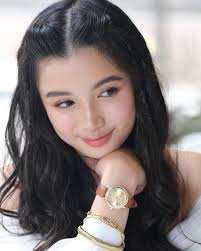 Sparkle GMA Artist Center...