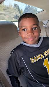 SO TODAY i TOOK BEAUX MAN TO TONYS BARBERSHOP IN TOWN BY THE WESTERN STORE  AND WHAT A EXPERIENCE …BEAUX MAN is 12 NONVERBAL AUTISTIC AND had NEVER SET  IN A BARber