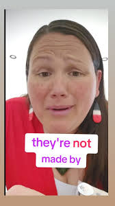 Such a blessing and a beautiful gift recieved from @rerehuadesigns The are  truly beautiful Thank you so much ❤️🤍🖤 I Can feel the aroha gone into  making them.. GREAT Christmas gift ❤️ go and show ...