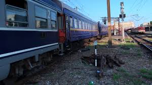 Mersul trenurilor la zi stiri: Tren International Bucuresti Chisinau The Express Train In Bucharest North Railway Station Youtube