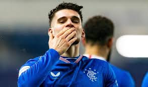 Ianis hagi ise ''en iyi performansımı gösterebilmek için her gün çok sıkı çalışıyorum. Ianis Hagi Se Simte Excelent Pe Toate Planurile Cum AratÄƒ Iubita Lui