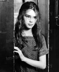 Brooke shields, 13 year old star of the controversial film, pretty baby, on arrival at heathrow airport from nice, and the cannes film festival. 8x10 Print Brooke Shields Pretty Baby Warner Bros 1978 Stb Ebay