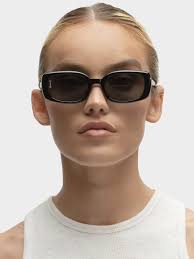 Otra Daisy Sunglasses in Black Smoke Black/smoke lense