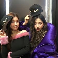 G Idle Members Jeon So Yeon Miyeon Kda Riotgames Leagueoflegends Bonnet Noir Akali League Of Legends Bonnet Can i have a full list of all (g)idle member's instagram account's? g idle members jeon so yeon miyeon
