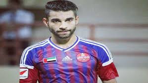 المح تامر النحاس وكيل أعمال نجم وسط النادى الاهلى , اللاعب عمرو السولية إلى رغبة اللاعب في الرحيل عن صفوف الفريق والخروج معاراً الى احد الأندية فى الخليج. Ø¹Ù…Ø±Ùˆ Ø§Ù„Ø³ÙˆÙ„ÙŠØ© Ù„Ø§Ø¹Ø¨ Ø§Ù„Ø£Ù‡Ù„ÙŠ Ø§Ù„Ù…ØµØ±ÙŠ ÙŠØ­ØªÙÙ„ Ø¨Ø¹ÙŠØ¯ Ù…ÙŠÙ„Ø§Ø¯Ù‡ Ø§Ù„Ù€31 Ø§Ù„ØªÙŠØ§Ø± Ø§Ù„Ø§Ø®Ø¶Ø±