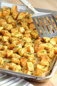 Spicy Lebanese Style Potatoes Batata Harra Lands Flavors Recipe Recipes Easy Food To Make Lebanese Recipes