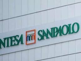 İtalya, lombardy, cermenate, village konumundaki 312610 yer içerisinden seçildi. Intesa Sanpaolo Conquista Ubi Un Operazione Di Distruzione Creativa Bergamonews