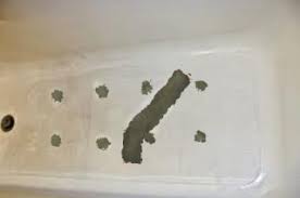 Fiberglass Tub Cracked Being Repaired Bathtub Repair Bathtub Acrylic Tub