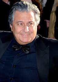 Christian clavier est un acteur, scénariste et producteur français, né le 6 mai 1952 à paris. Christian Clavier Wikipedia