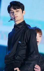 Seventeen Would You Rather 30 In 2021 Seventeen Junhui Seventeen Jun Seventeen