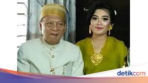 Tajuddin bin abdul rahman is a malaysian politician. Ceraikan Istri Yang Usianya 25 Tahun Ini Profil Kakek Tajuddin